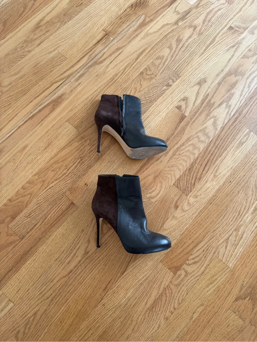 Charles David suede ankle booties brown size 8.5